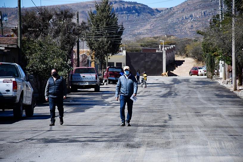 ENTREGA ALCALDE DE GUADALUPE OBRAS EN LA ZACATECANA