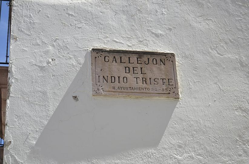GUARDA EL CALLEJÓN DEL INDIO TRISTE UNA SINGULAR HISTORIA DE AMOR