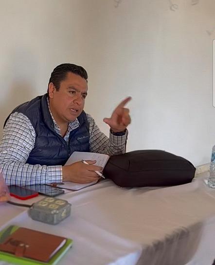 HABILITAN CASA DE CULTURA PARA ATENCIÓN, TRAS TOMA DE LA PRESIDENCIA EN FRESNILLO 