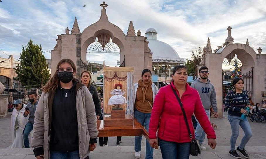 HABITANTES DE PLATEROS PEREGRINAN PARA VER AL SANTO NIÑO DE ATOCHA