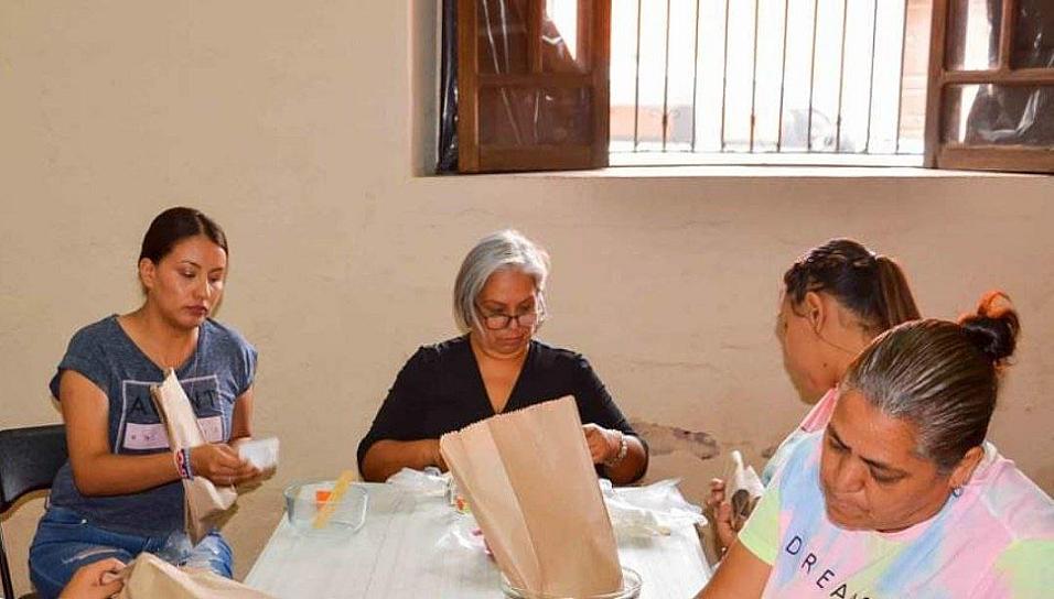 HACEN JABONES ARTESANALES Y COSMÉTICA NATURAL EN MIGUEL AUZA
