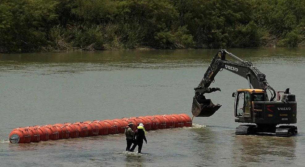 HALLAN 2 CUERPOS EN EL RÍO BRAVO POR LAS BOYAS INSTALADAS POR TEXAS