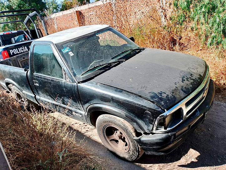 HALLAN CAMIONETA ROBADA DURANTE OPERATIVO EN GUADALUPE