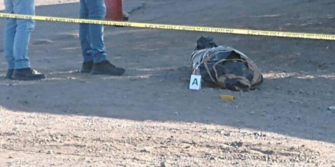 HALLAN CUERPO SIN VIDA SOBRE CARRETERA FEDERAL 54 
