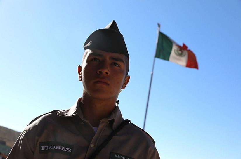 HÉCTOR FLORES, UN ORGULLO DEL BACHILLERATO MILITARIZADO 