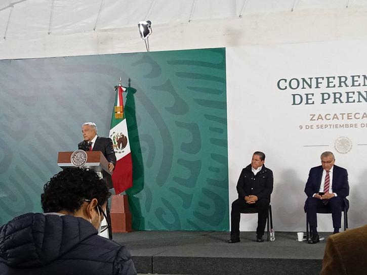 NO ESTÁN SOLOS, SE REFORZARÁ PLAN DE SEGURIDAD: ASEGURA AMLO A ZACATECAS