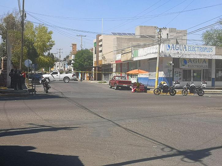 HIEREN A DOS HOMBRES EN FRESNILLO 