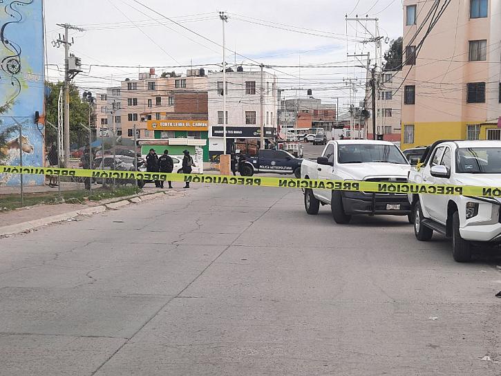 HIEREN A UN NIÑO CON DISPAROS DE ARMA DE FUEGO; IBA CON SU PAPÁ 