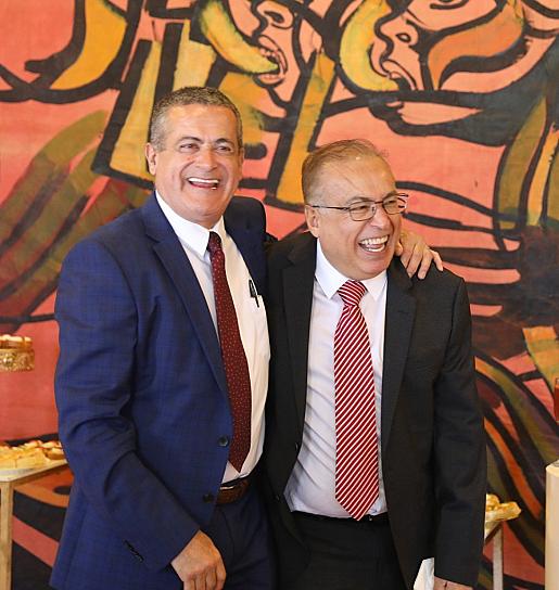 HOMENAJEA NAHLE AL POETA RAMÓN LÓPEZ VELARDE