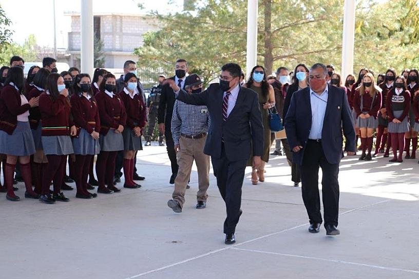 REALIZAN HONORES A LA BANDERA EN EL CECYTE DE SAN JOSÉ DE LOURDES