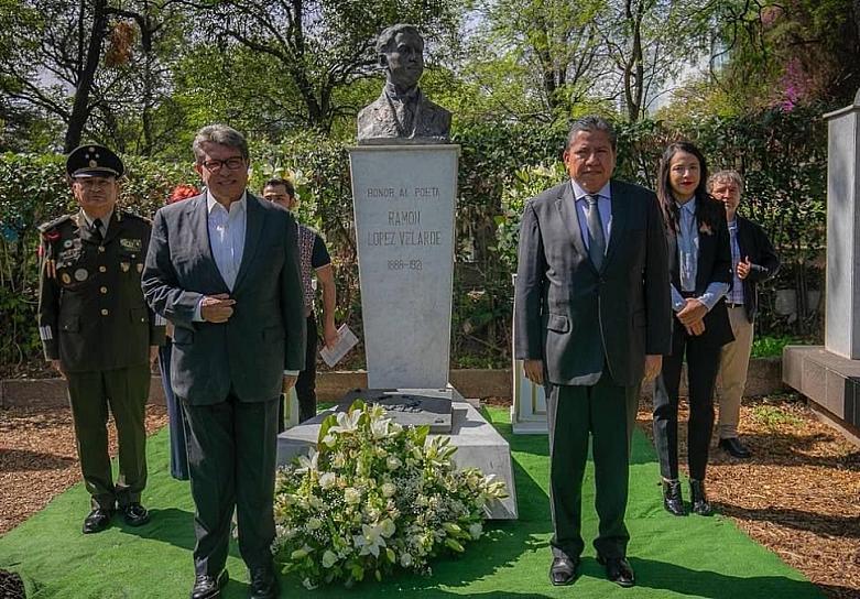  HONRA DAVID MONREAL OBRA Y MEMORIA DE RAMÓN LÓPEZ VELARDE EN EL PANTEÓN DOLORES DE LA CDMX