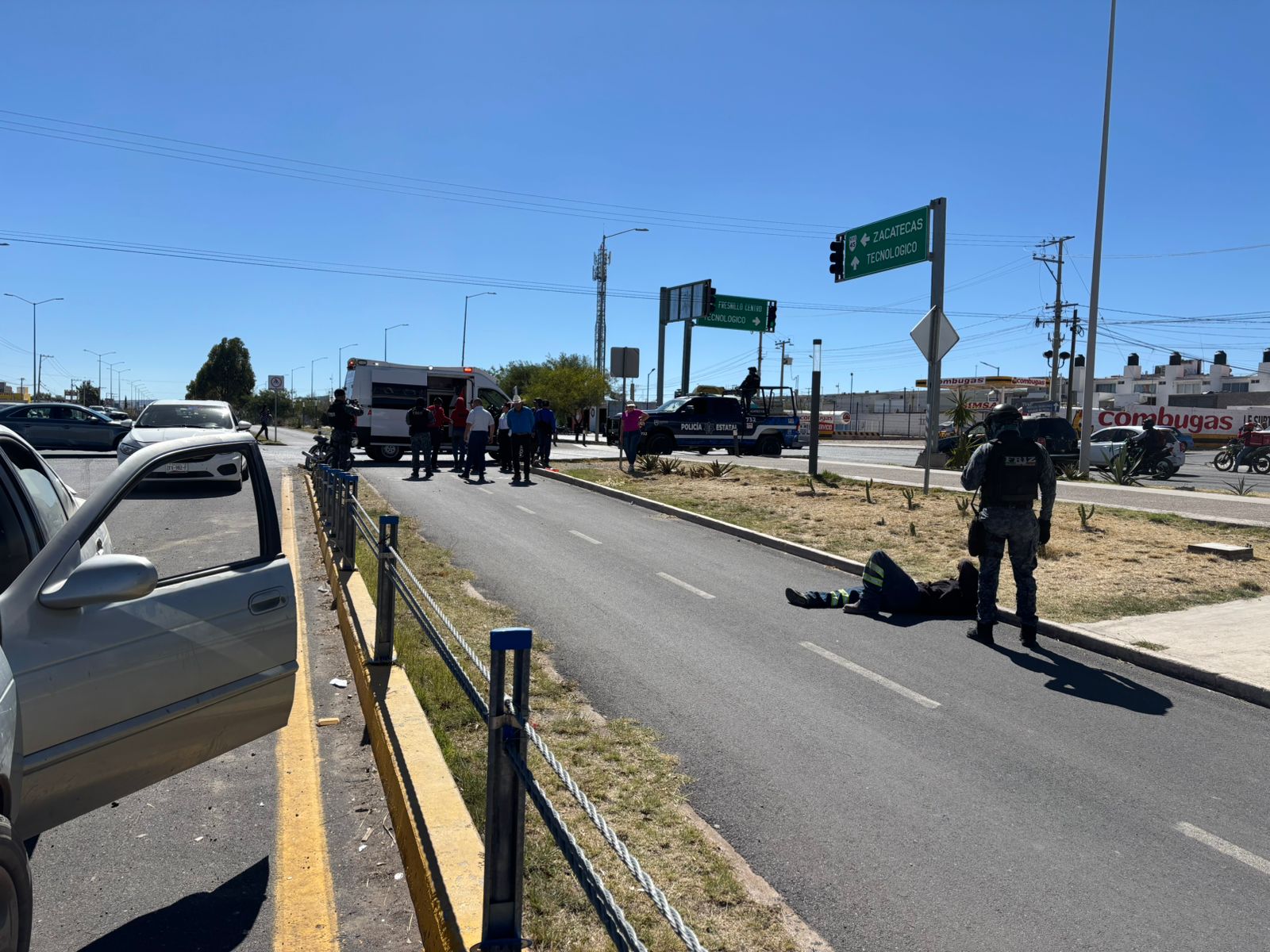 RESULTAN LESIONADAS DOS PERSONAS EN LA CARRETERA A PLATEROS