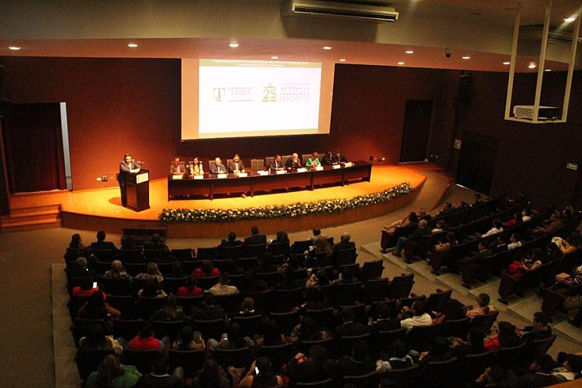 IMPARTEN CONFERENCIA SOBRE REFORMA ELECTORAL PARA CELEBRAR 25 AÑOS DEL TRIJEZ