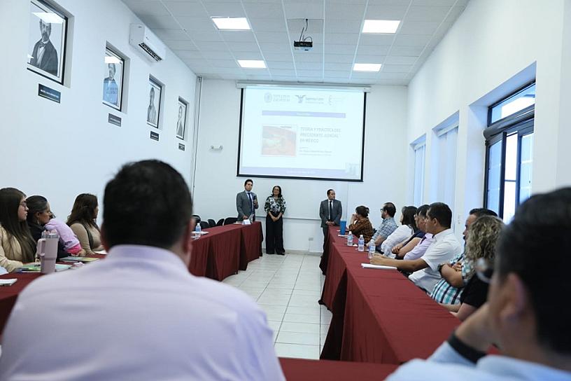 IMPARTEN CURSO DE PRECEDENTE JUDICIAL EN MÉXICO A PERSONAL DEL TSJEZ