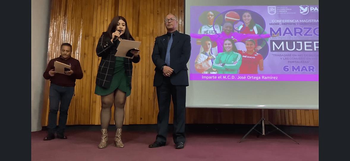 IMPARTEN LA CONFERENCIA “MUJER, DEPORTE Y MENSTRUACIÓN” 