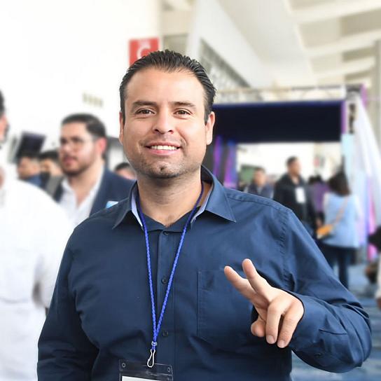 IMPLEMENTARÁ MIGUEL VARELA PROGRAMAS PARA APOYAR A LOS ZACATECANOS 
