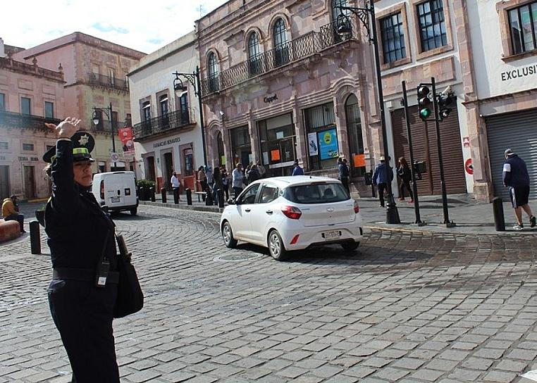 IMPLEMENTARÁN OPERATIVO VIAL DESFILE DEL FESTIVAL DEL FOLCLOR INTERNACIONAL 