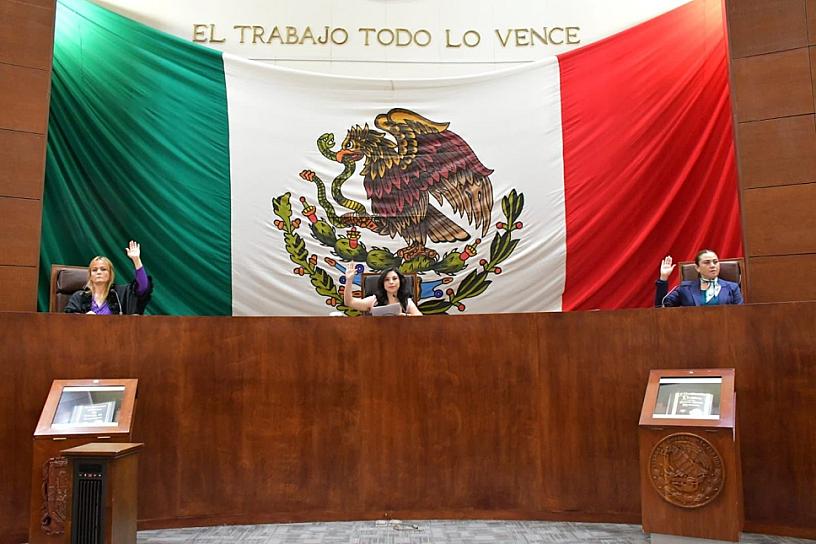 Impulsan diputados universalidad en programas para migrantes