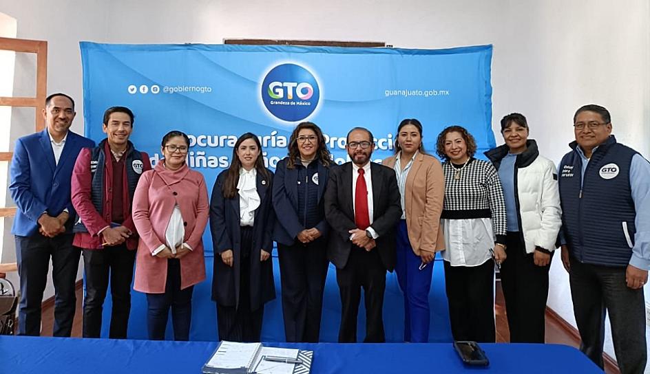 IMPULSAN FORTALECIMIENTO DE PROGRAMA DE ACOGIMIENTO FAMILIAR 