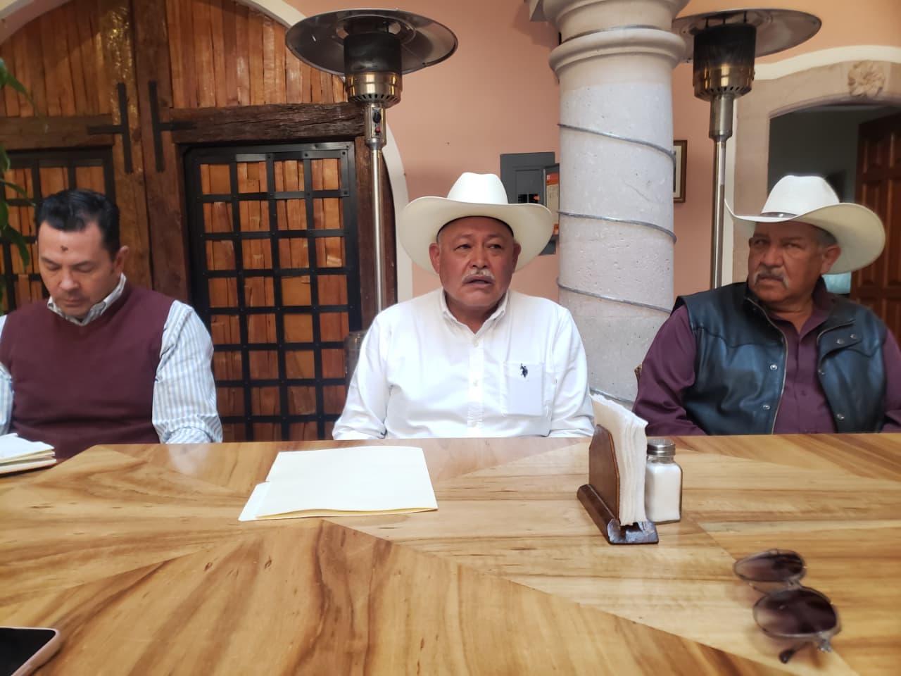 EXIGEN CAMPESINOS RESPALDO FEDERAL PARA ACOPIO DE FRIJOL