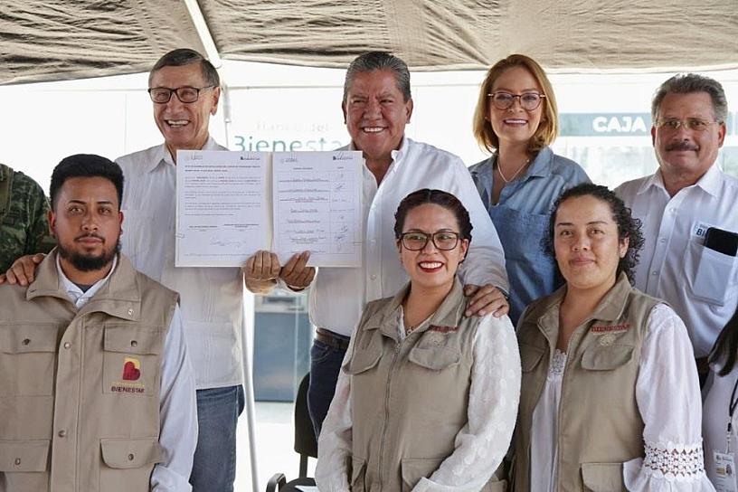 INAUGURA DAVID MONREAL BANCOS DEL BIENESTAR