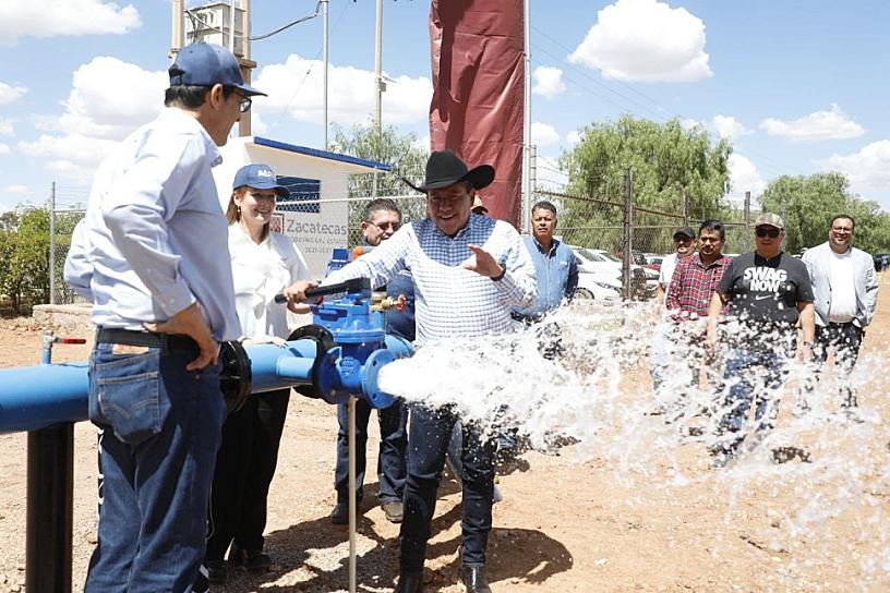 INAUGURA DAVID MONREAL POZO DE AGUA POTABLE LA CUEVA&nbsp;