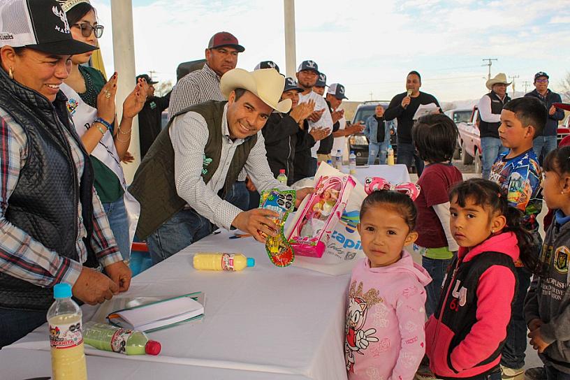 INAUGURAN CANCHA DE USOS MÚLTIPLES EN LOS HARO, MAZAPIL