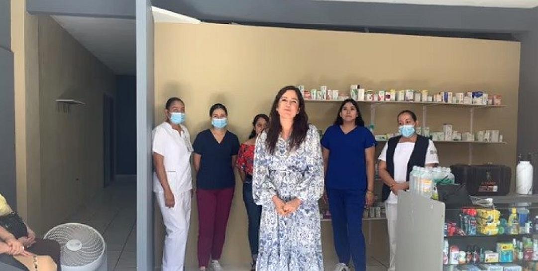 INAUGURAN CONSULTORIO MÉDICO EN MEZQUITAL DEL ORO