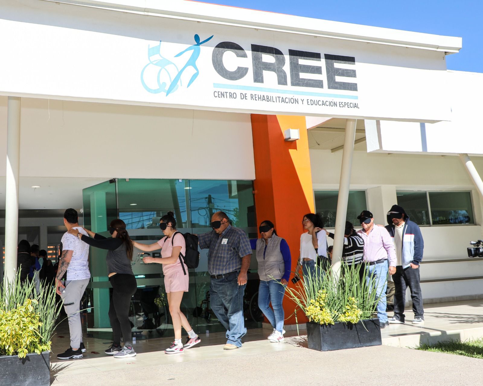 REALIZAN NUEVA EDICIÓN DE ESCUELA PARA PADRES EN EL CREE