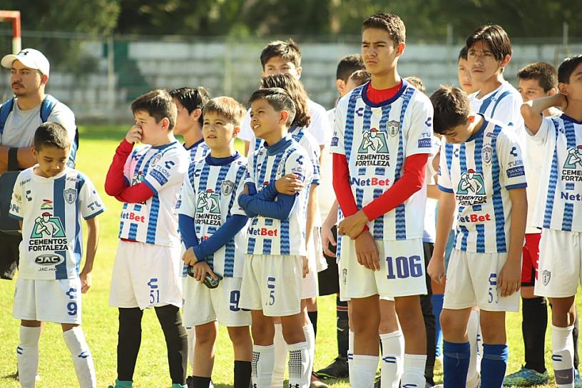 INAUGURAN EN JEREZ LIGA DE FÚTBOL PARA LAS CATEGORÍAS JUVENILES 