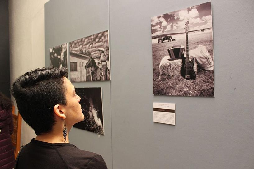 Inauguran exposición fotográfica “Acordeones &amp; Borders”