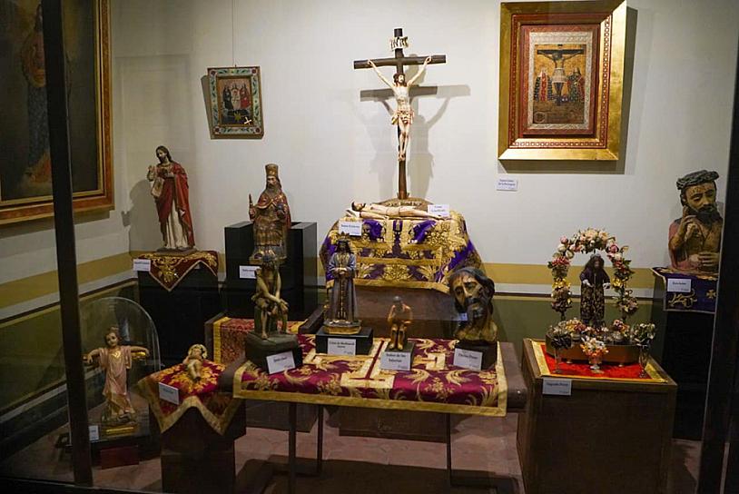 INAUGURAN EXPOSICIÓN “LO INVISIBLE EN LO VISIBLE”