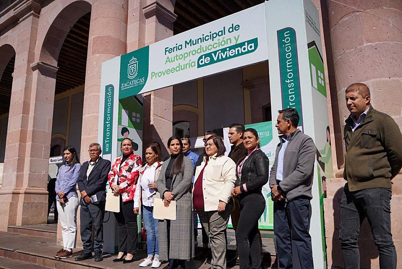 INAUGURAN FERIA DE VIVIENDA