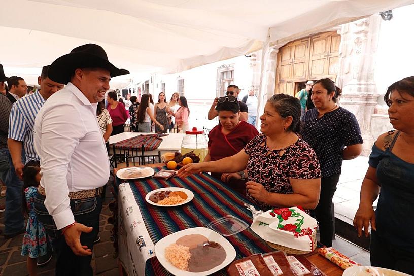 INAUGURAN FESTIVAL GASTRONÓMICO SABORES MESTIZOS EN JEREZ