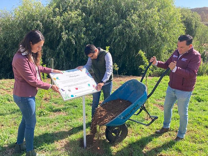 INAUGURAN JARDÍN POLINIZADOR EN QUANTUM CIUDAD DEL CONOCIMIENTO 
