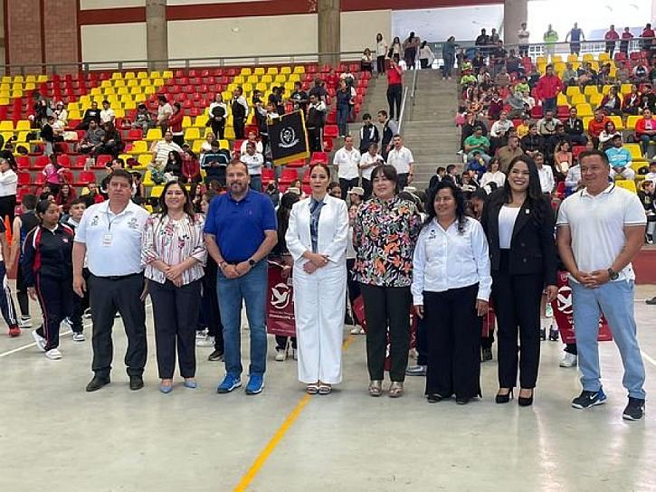 INAUGURAN JUEGOS DEPORTIVOS DE LA EDUCACIÓN BÁSICA 2023-2024