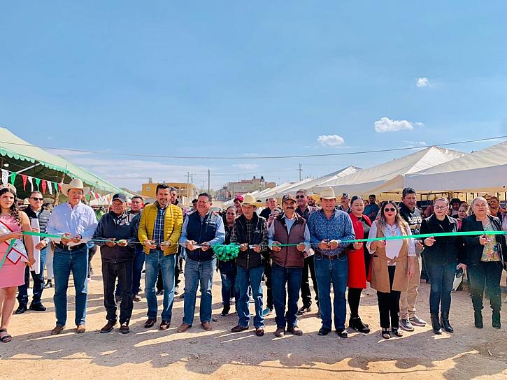 INAUGURAN LA EXPO AGROALIMENTARIA EN LA FERIA DEL MAÍZ 