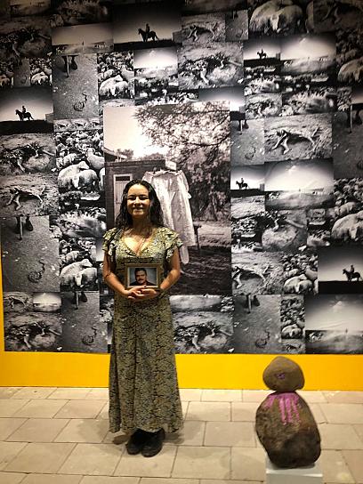 INAUGURAN LAS EXPOSICIONES "NOS VAN A COMER LOS GUSANOS" Y "TIERRA LAMENTABLE… DOS"