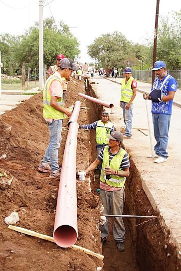 INAUGURAN OBRAS DE DRENAJE Y ALCANTARILLADO EN CUAUHTÉMOC