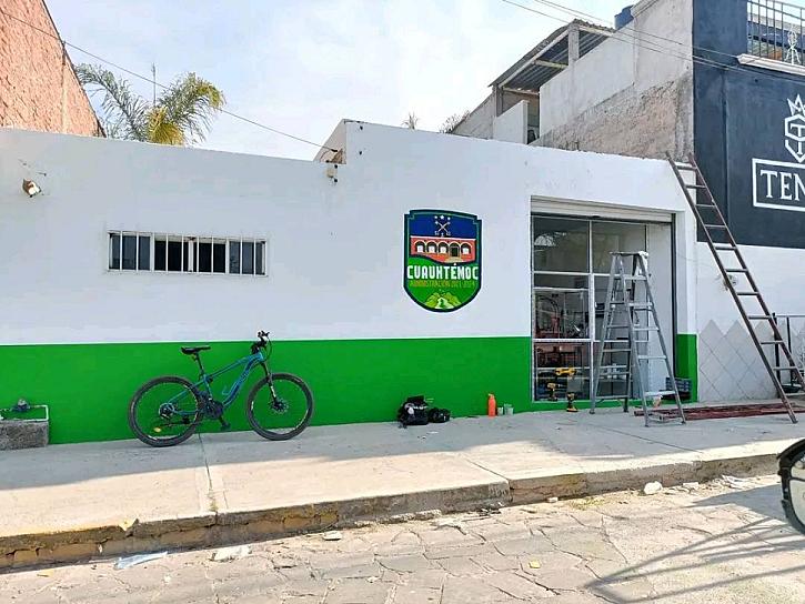 INAUGURAN POTABILIZADORA MUNICIPAL; REGALAN GARRAFONES DE AGUA A LA POBLACIÓN