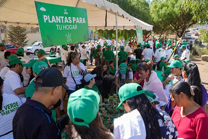 INAUGURAN ‘PUNTO VERDE’ EN LA CAPITAL