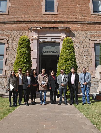 INAUGURAN TALLER DE REPARACIÓN DE LIBROS Y ELABORACIÓN DE ENCUADERNACIONES