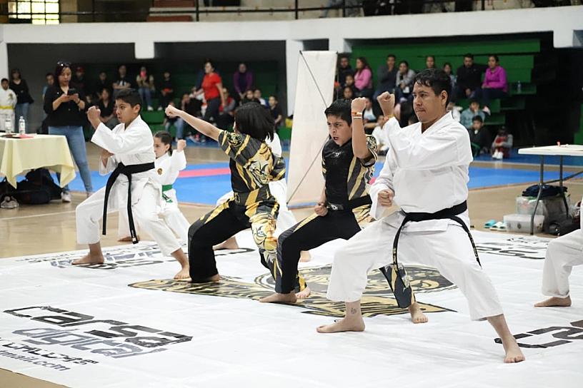 INAUGURAN TORNEO NACIONAL ‘GUERREROS DEL VIENTO’ DE LA ESCUELA SOTO-KAN