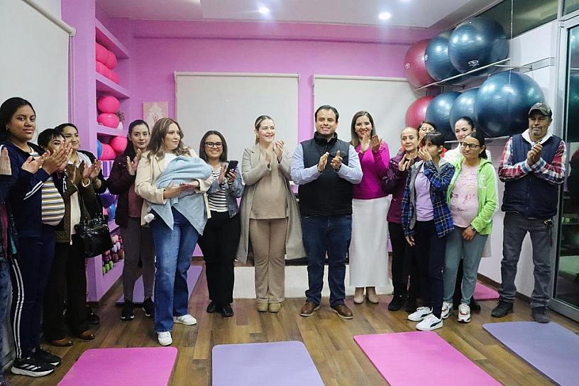 Inaugura SMDIF sala de ejercicios funcionales para mujeres embarazadas