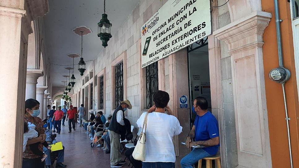 INCREMENTAN SOLICITUDES DE PASAPORTES EN JUCHIPILA