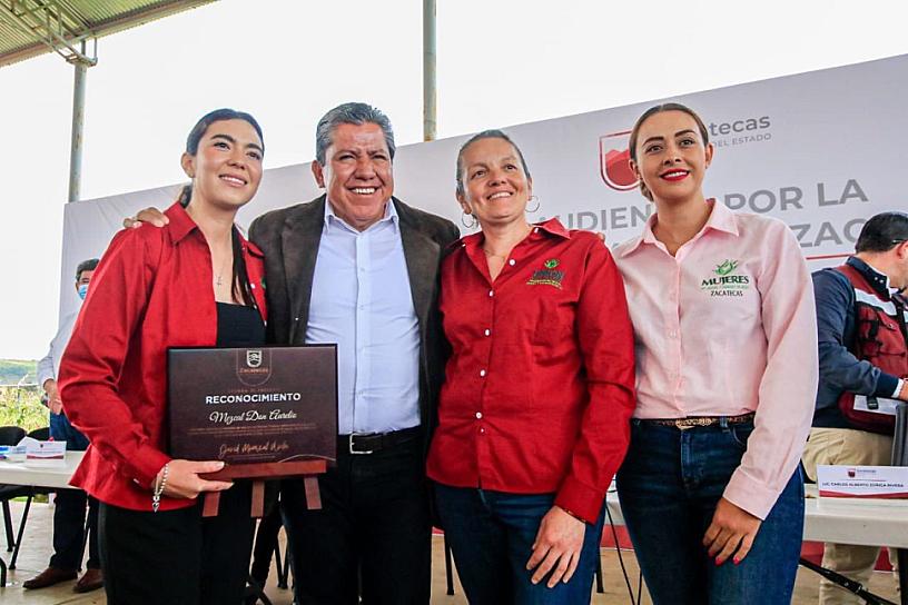 INCREMENTA PRESUPUESTO PARA TRINIDAD GARCÍA DE LA CADENA