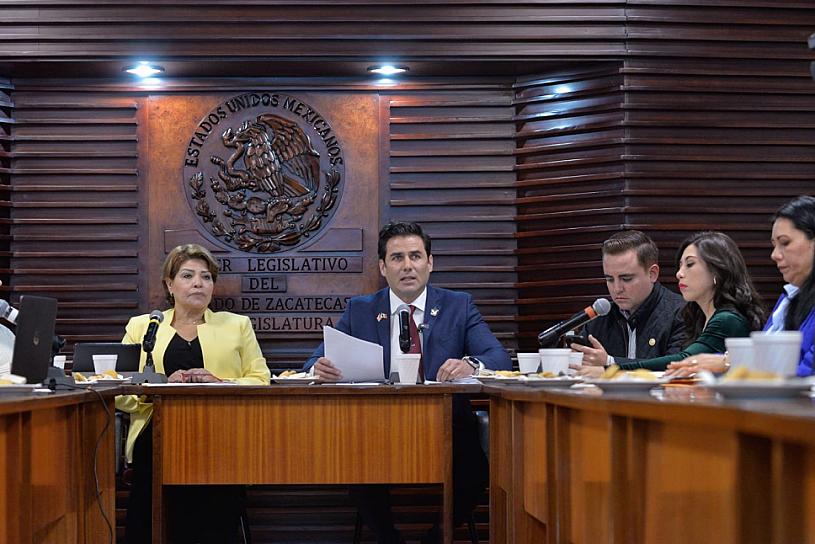 INFRAESTRUCTURA PÚBLICA, CAMINO A LA PAZ: LUIS DE LA PEÑA