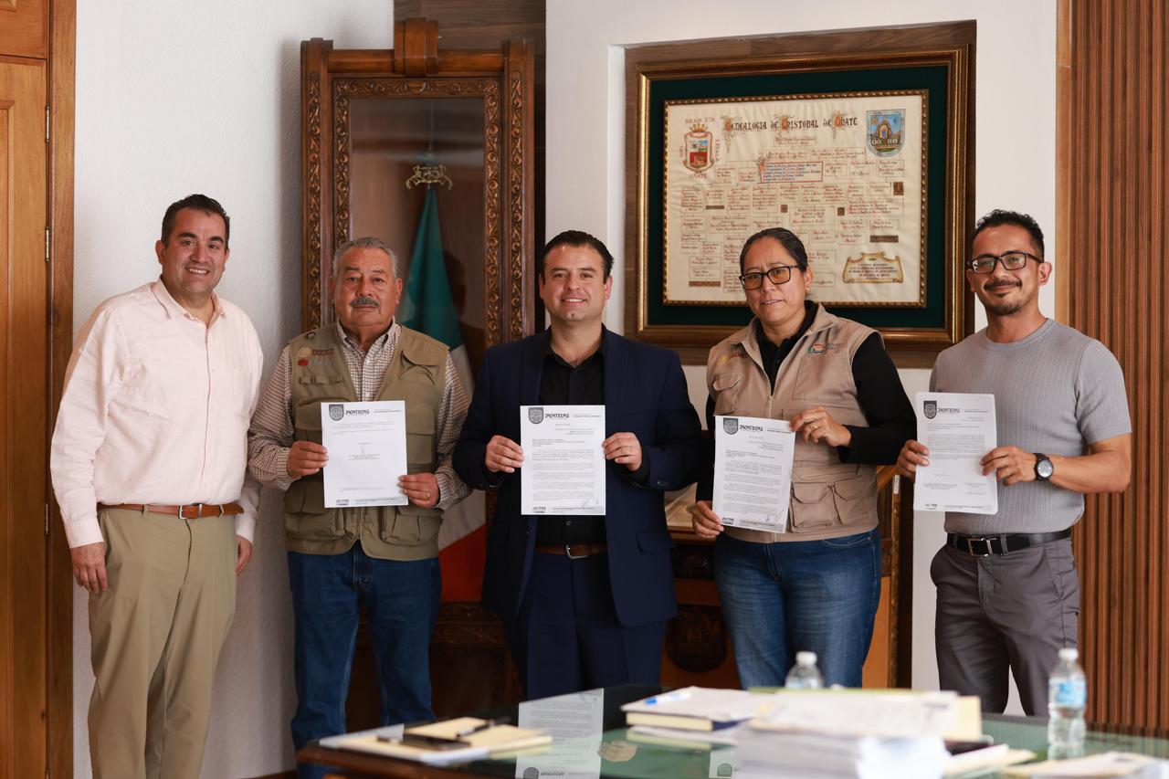 -Mi Maldonado, a usted le faltó el papelito