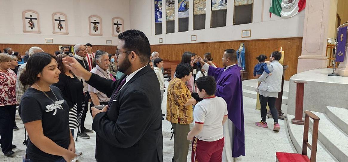 Inicia la Cuaresma con la imposición de ceniza en Fresnillo