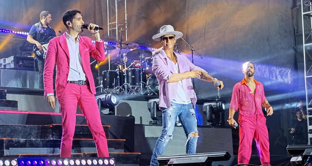 INICIA LA FENAZA 2022 CON EL 90 POP TOUR